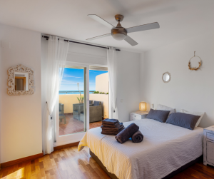 Costa del Sol holiday apartment: La Cala de Mijas